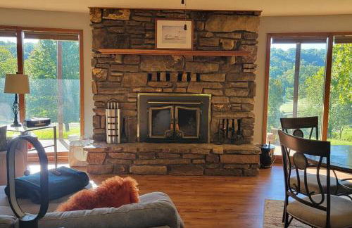 LI Airbnb - NWA mt bike, hike, and golf retreat - Foto 36