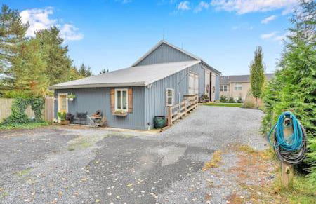 Underground Railroad Barn - Foto 1