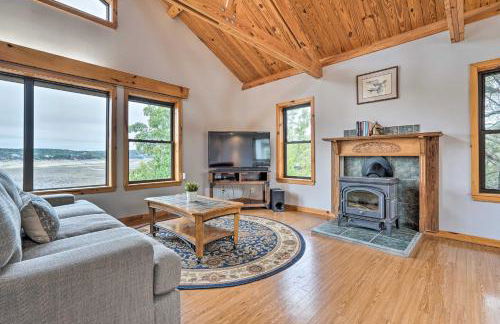 Lakehills Vacation Rental on Medina Lake - Foto 2