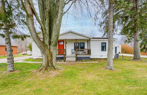 6 Mi to State Harbor! Stylish Port Austin Home - Foto 23