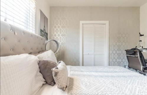 Gorgeous DTLA w/ View + Hot Tub! - Foto 14