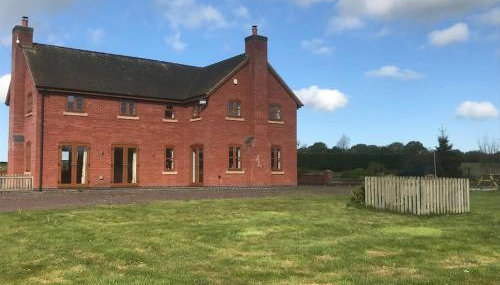 OAKLEY LODGE- LUXURY FARM COTTAGE - Foto 3