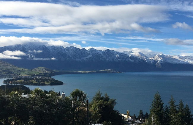 Newly Built Luxe House with Magnificent View - Foto 21