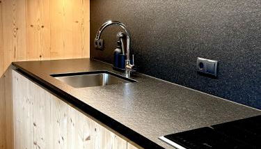 Schallerhof Sterzing - Deine Auszeit mit Ausblick in unseren Ferienwohnungen auf dem Bergbauernhof in Südtirol - Photo 5, stove