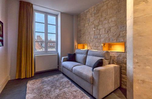 Appartement Montagnon - Les Suites du Palais - Classé 4 étoiles, parking privé, vue cathédrale, 3 chambres, PRIMO C0NCIERGERIE - Foto 3