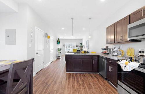 Make Lemonade in luxury w king bed and free parking plus 40 minutes to Nashville - Foto 18