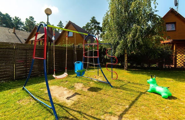 Spacious 3-room Apartment, Summer Pool - Photo 17
