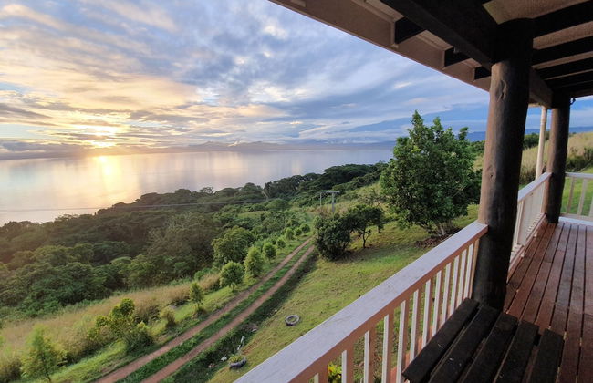 Over the Horizon near Savusavu Market - Photo 16