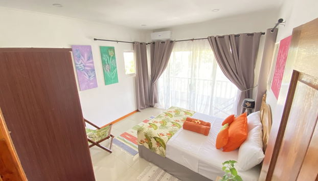 Dusk to Dawn - Foto 2, Habitación