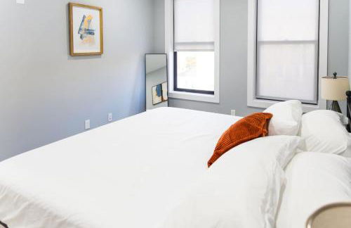 Stylish Two Bedroom Apartment with Free Indoor Parking - Foto 25