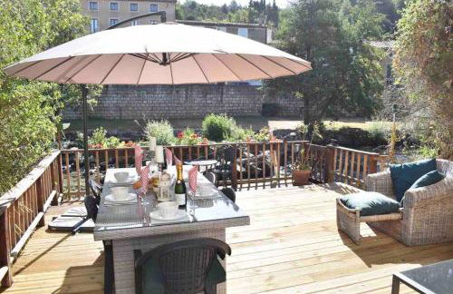 Riverside 4 bed house full of character and charm - Foto 18