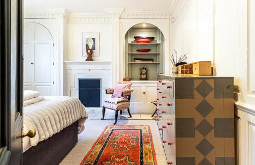 Elegant Highgate Garden Retreat - Photo 1