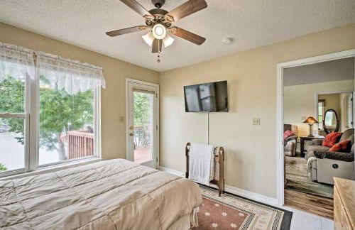 Dock and Waterfront Deck! Lake of the Ozarks Home - Foto 11