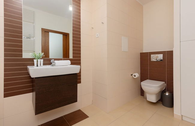 Apartment With 3 Rooms Bemowo by Renters - Foto 28