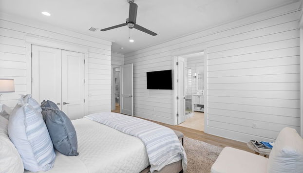 Watercolor Luxury On 30a! 63 Western Lake, Park District, Pool, 7 Bdrms, Slps 16+ 7 Bedroom Home by RedAwning - Foto 5, Habitación