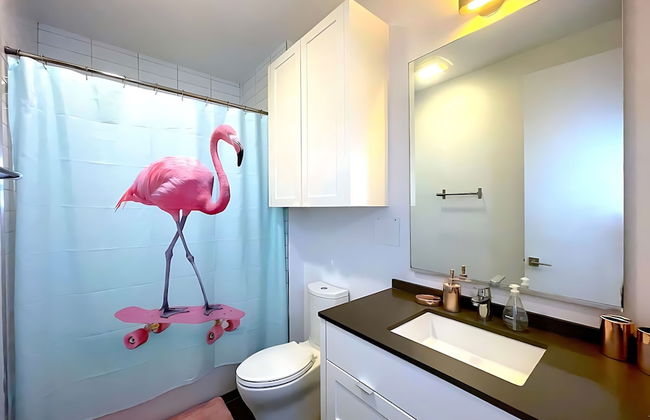 Massive Compound 20 Beds Rainey St 6 min Walk - Photo 57