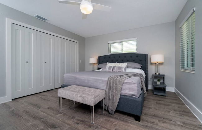 Villa Capri - Waterfront Retreat With Heated Pool - Foto 43