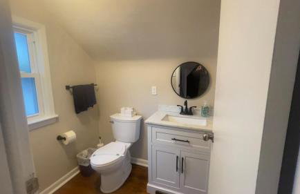 Newly renovated 3-bedroom lakeside home - Foto 11