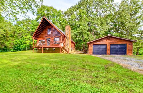 Lovely Gilbertsville Cabin with Patio, 4 Mi to Water - Foto 29