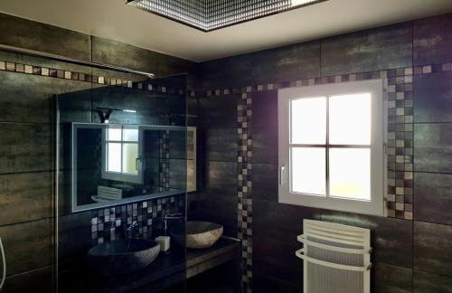 Maison rénovée à la ferme avec jardin privé, WI-FI, pêche, balançoire, trampoline - Brem-sur-Mer - FR-1-426-103 - Foto 2