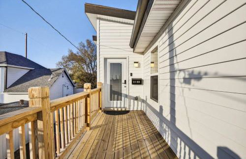 Cozy Comfort near Fountain Square- Downtown Indy - Photo 5