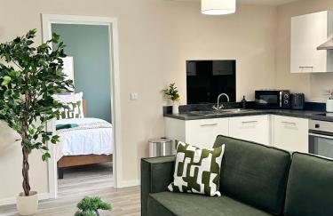 Centrally Located Flat By Ankers Short Term Rental Manchester Perfect for Monthly Stay - Photo 14