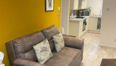 Rye- Tillingham Rye - LOCATION LOCATION LOCATION! - Photo 2