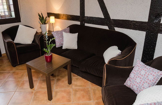 Stylish House in the Countryside 5 km From the sea - Photo 11