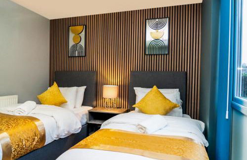 Free Parking New Modern Gem in Harrow - Photo 30