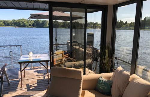 Hausboot Hafenprinz Lübeck - Foto 2