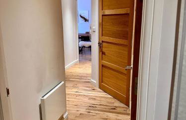 2 bed, 2 bath apartment in Roundhay - Foto 27