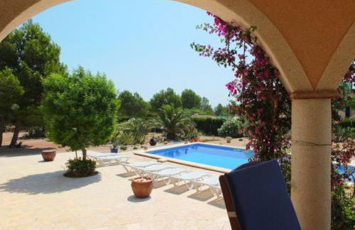 Villa Oasis WITH LARGE PRIVATE SWIMMING POOL - Foto 17