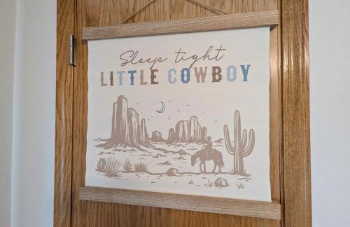 FairWestern, 5 bedrooms, 2 baths, sleeps 11 - Foto 17