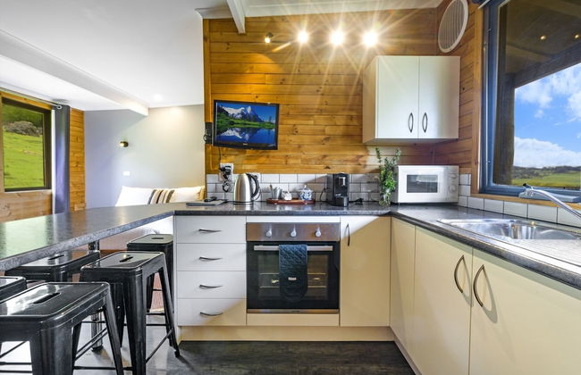 Mole Creek Cabins - Photo 33