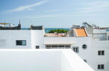 Golden Suite Plaza - Photo 34