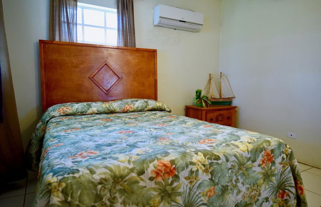 Nathan's Lodge - Photo 11