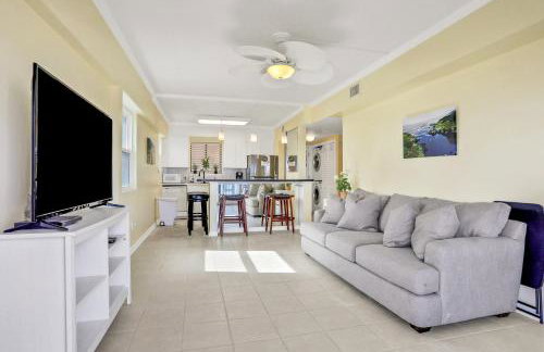 Oceanfront condo with pool, amazing view, balcony & beach access - Foto 6