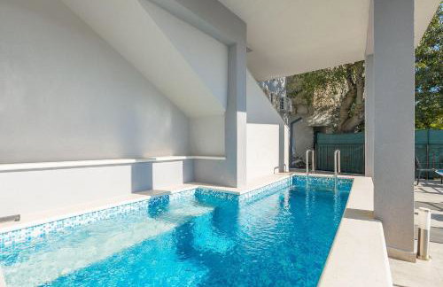 Modernes Apartment mit Panoramablick, Pool - inmitten von historischem Zentrum - Photo 5