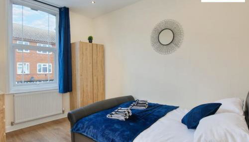 City Centre - HPC links - 5 - Parking By Hinkley Homes Short Lets & Serviced Accommodation - Foto 5