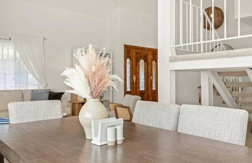 GOODE.HOMES | Luxury Home w/ Beautiful Garden - Foto 12