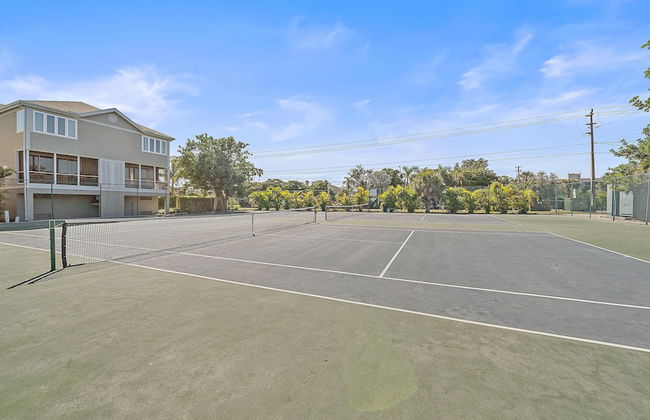 Surf And Turf At Cedars East 2 Bedroom Townhouse by RedAwning - Foto 28