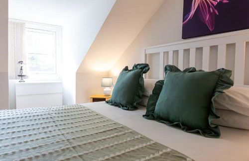 Town Centre Apartment with FREE Parking - Foto 14