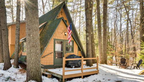 8 Mi to Cranmore Mtn Resort A-Frame with Fire Pit - Foto 1