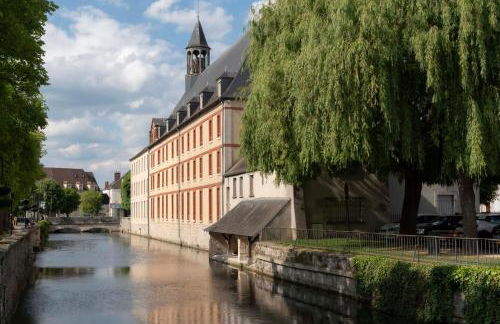 Suite sensuelle balnéothérapie et fauteuil tantra - Foto 23