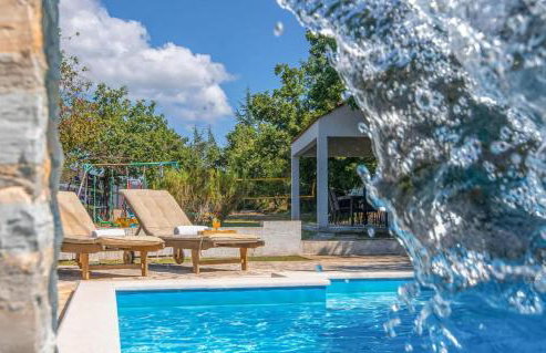 House Runjic with pool, large garden and playground - Foto 21