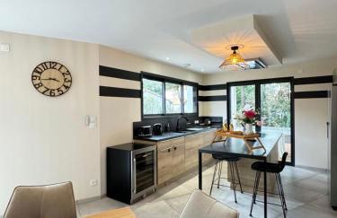 La Villa Pinède avec SPA à 5 minutes de la mer - Photo 8