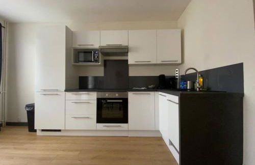 Joli T4 avec balcon, place de parking - Oradou - Foto 8