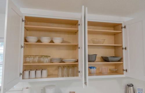 #StayInMyDistrict Coos Bay Primrose Cottage - Foto 21