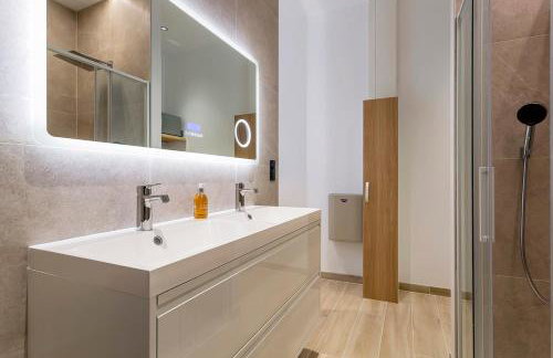 Lovely apartment with Garden and air conditioning - Foto 15