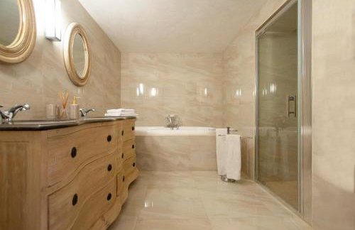 Charm, luxury, stunning views, villa with pool - Foto 50